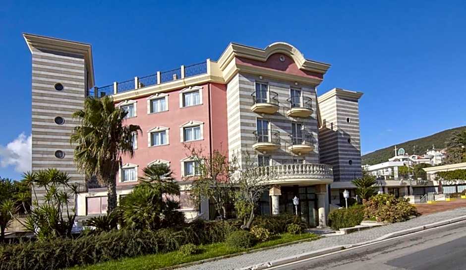 ALI HOTELS - Palace