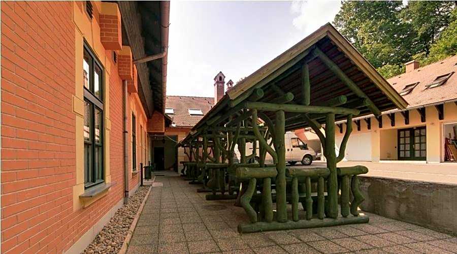 St. Hubertus Étterem és Panzió