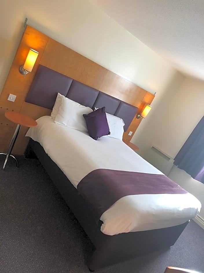 Purple Roomz Preston South