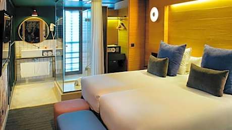 Deluxe Superior Double Room