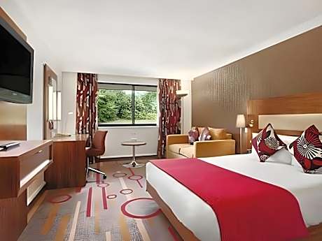 1 Double Bed W/ Sofa Bed Non Smoking