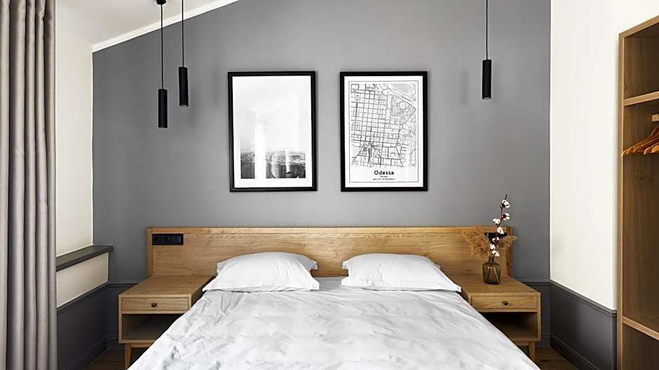 Wine and Pillow Hotel by Frapolli