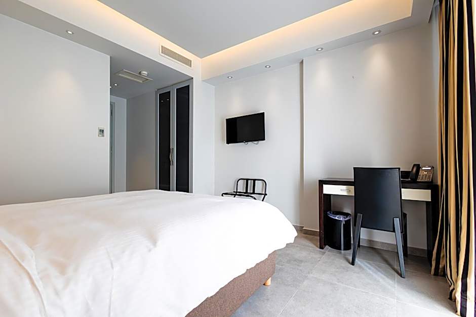 Comfy Boutique Hotel