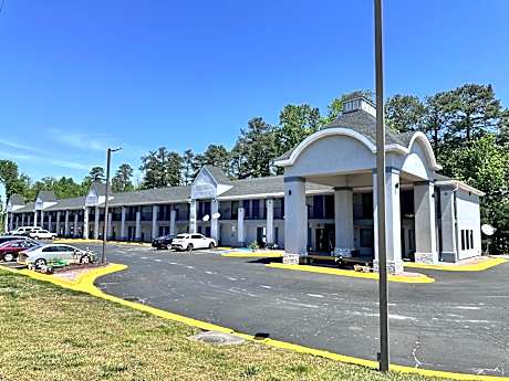 Knights Inn - Ruther Glen