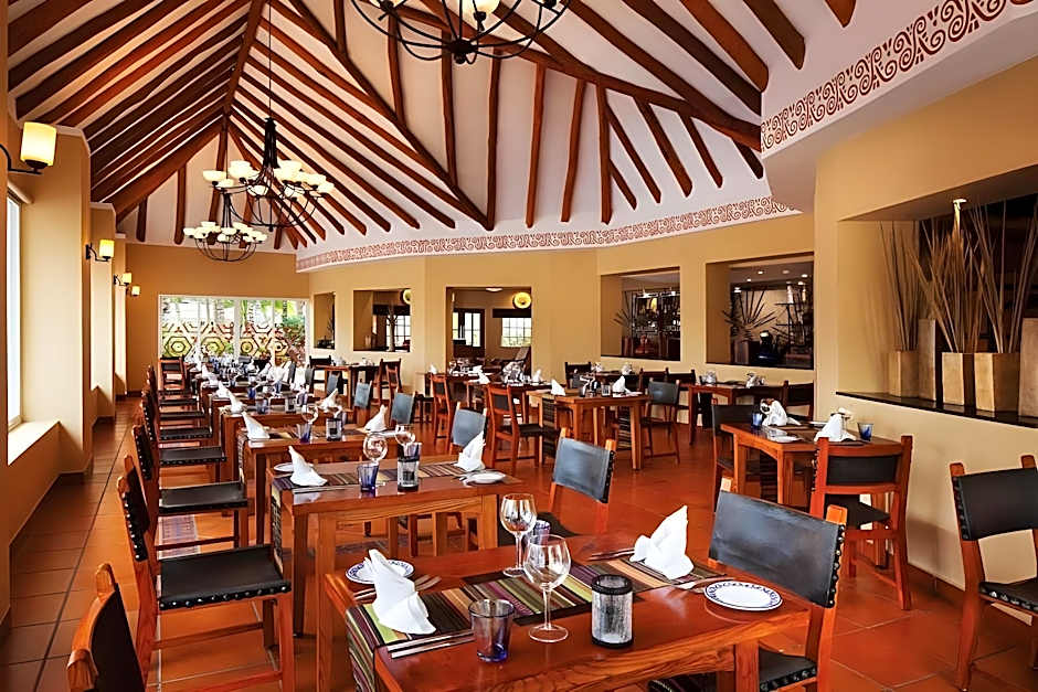 El Dorado Seaside Suites - Catamaran Cenote & More Inclusive- Adults Only