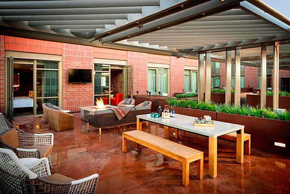 The Elizabeth Hotel, Autograph Collection by Marriott