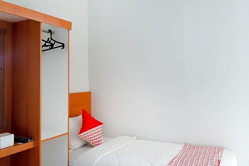 Hotel O  Alika Homestay