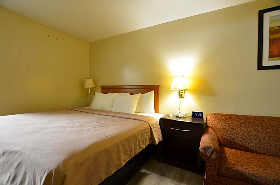 Travelowes Motel - Maggie Valley