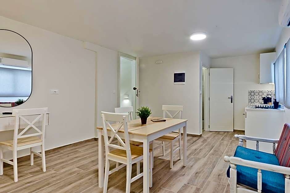 Posidonia Luxury Suites