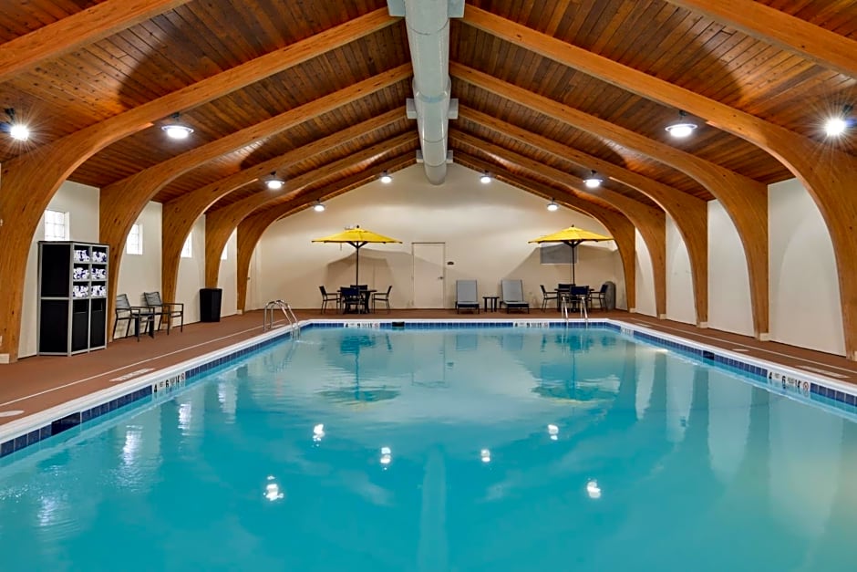 Holiday Inn Hotel & Suites Rochester - Marketplace By IHG