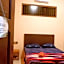 Sleepy Raccoon Hostel