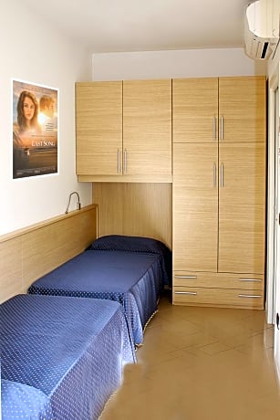 Comfort Quadruple Room