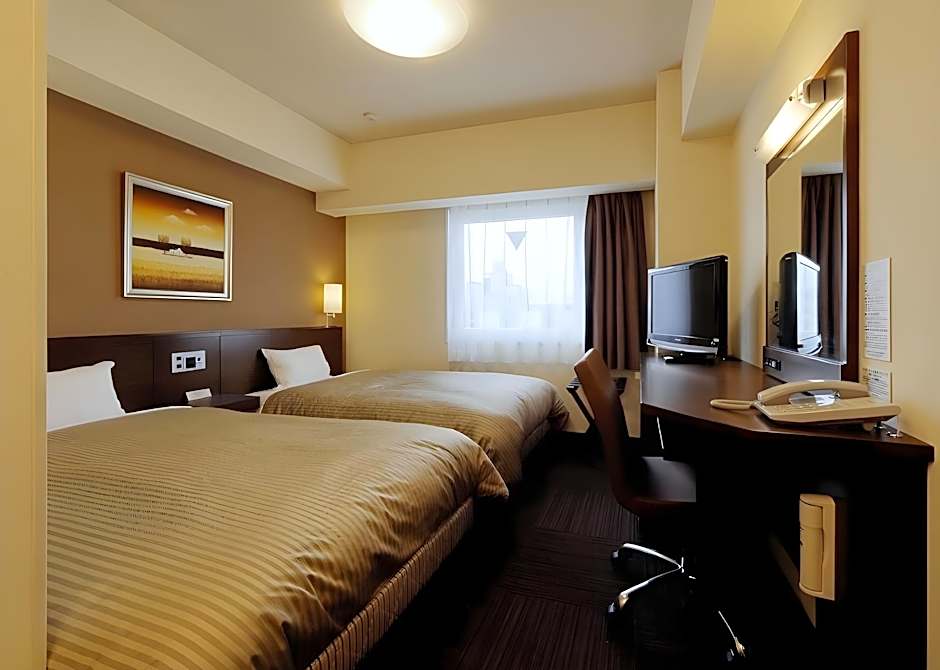 Hotel Route Inn Nagoya Imaike Ekimae