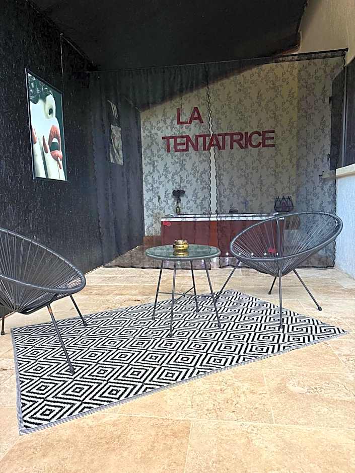 Le Maquis Rooms