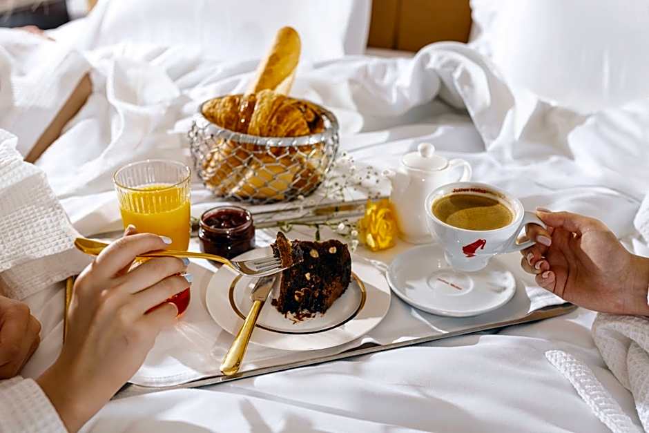 Octava Boutique Hotel