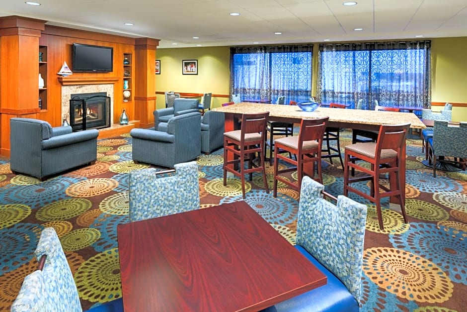 Holiday Inn Express Boston Brockton