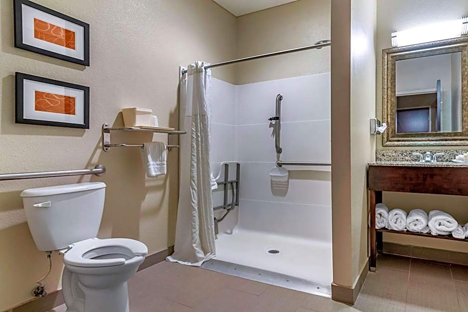 Comfort Suites Biloxi/Ocean Springs