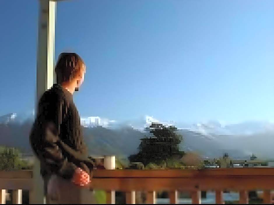Alpine Pacific Motel