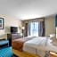 Wingate by Wyndham Chicago Schaumburg