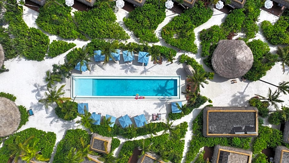 SENSATIONS Eco-Chic Hotel