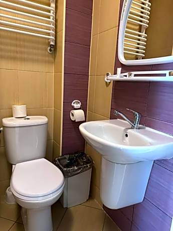 Single Room with Bathroom