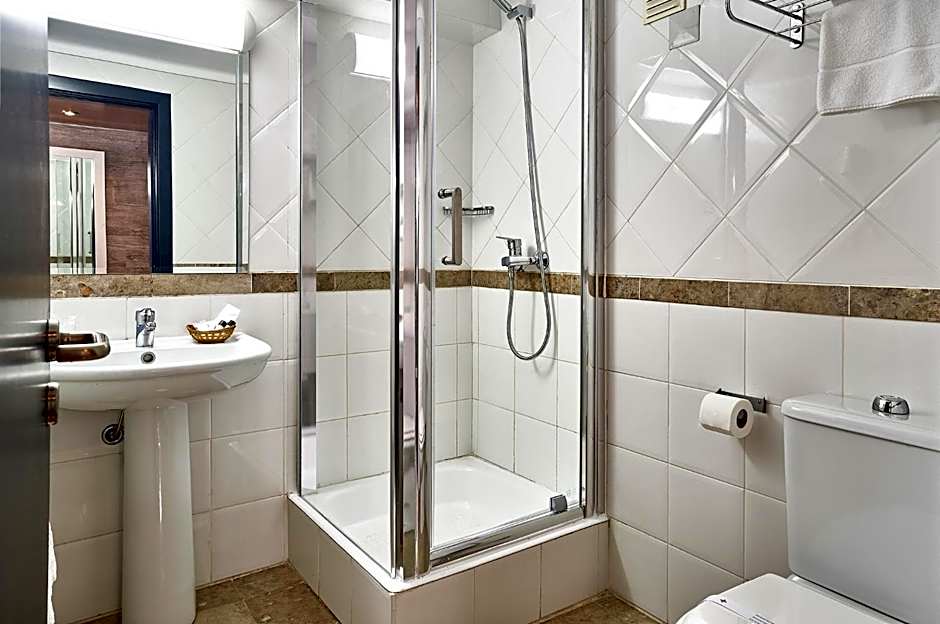 Galeria Suite Hotel