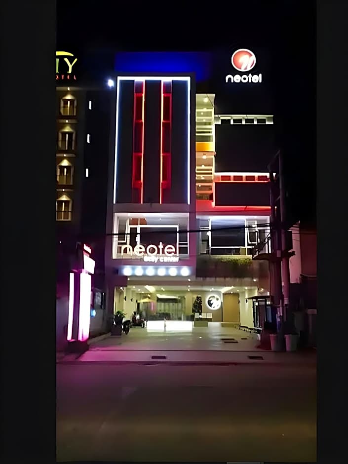 Neotel Hotel City Centre