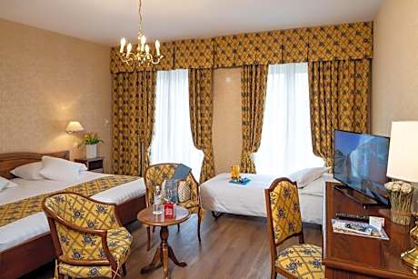 Superior Triple Room