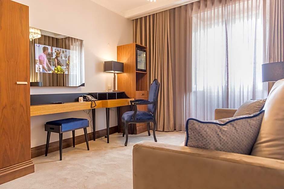 Casual Belle Epoque Lisboa