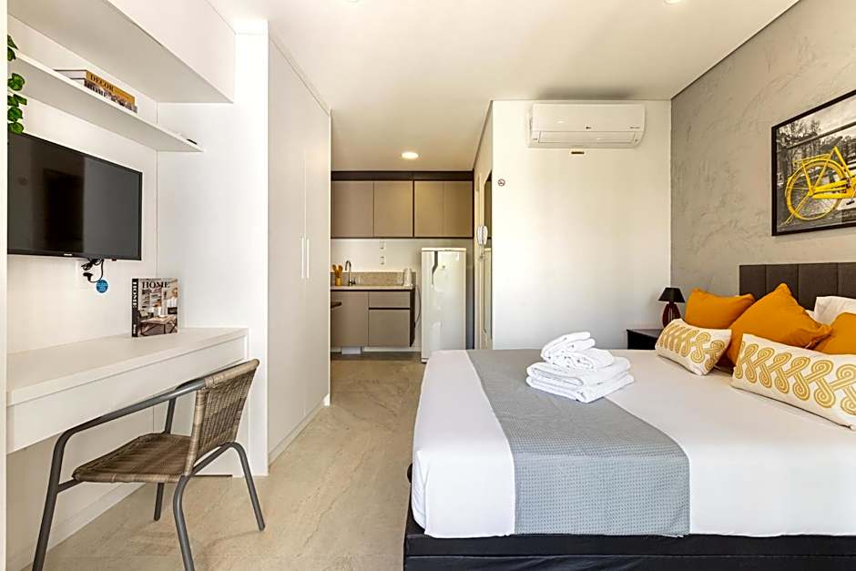 Easy Star - Studio charmoso com piscina no Brooklin!- YT03H