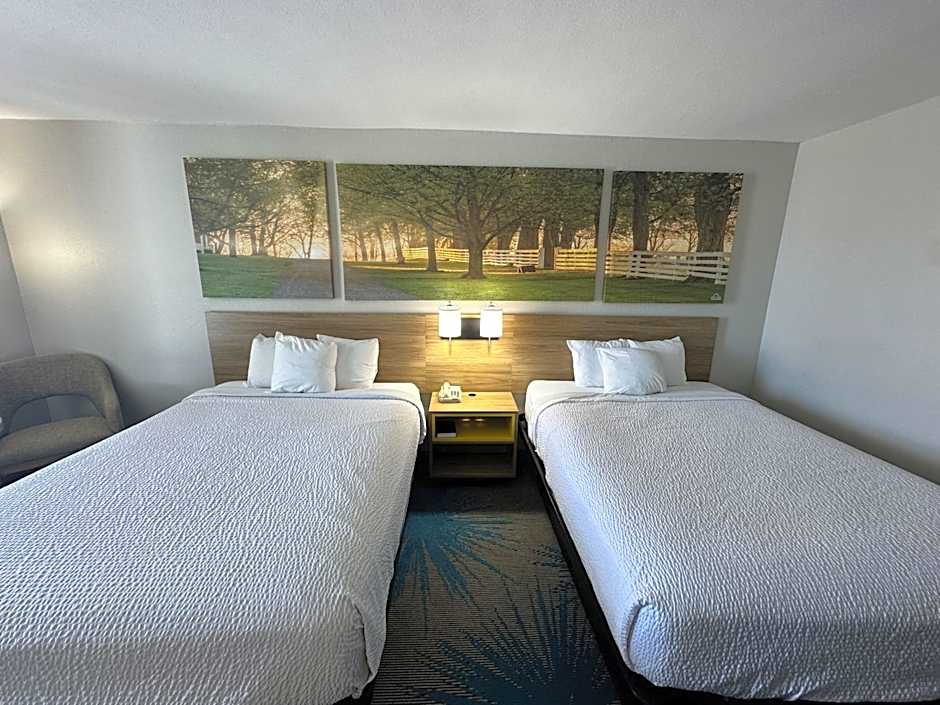Days Inn by Wyndham Adel