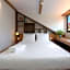 Thom House