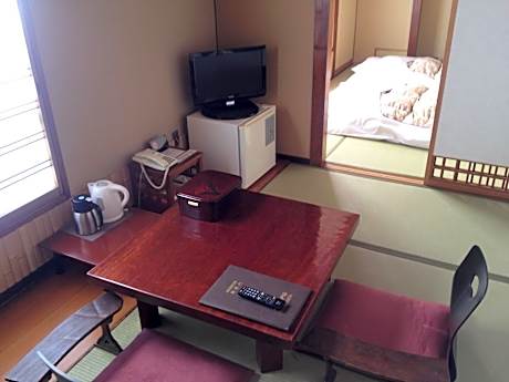 Japanese-Style Deluxe Twin Room