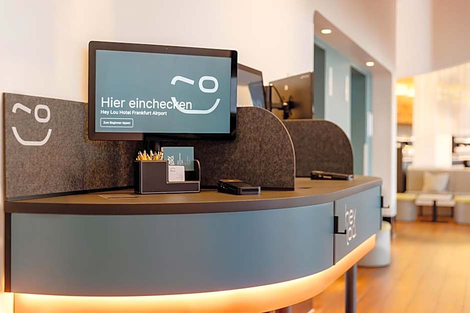 Hey Lou Hotel Frankfurt Airport