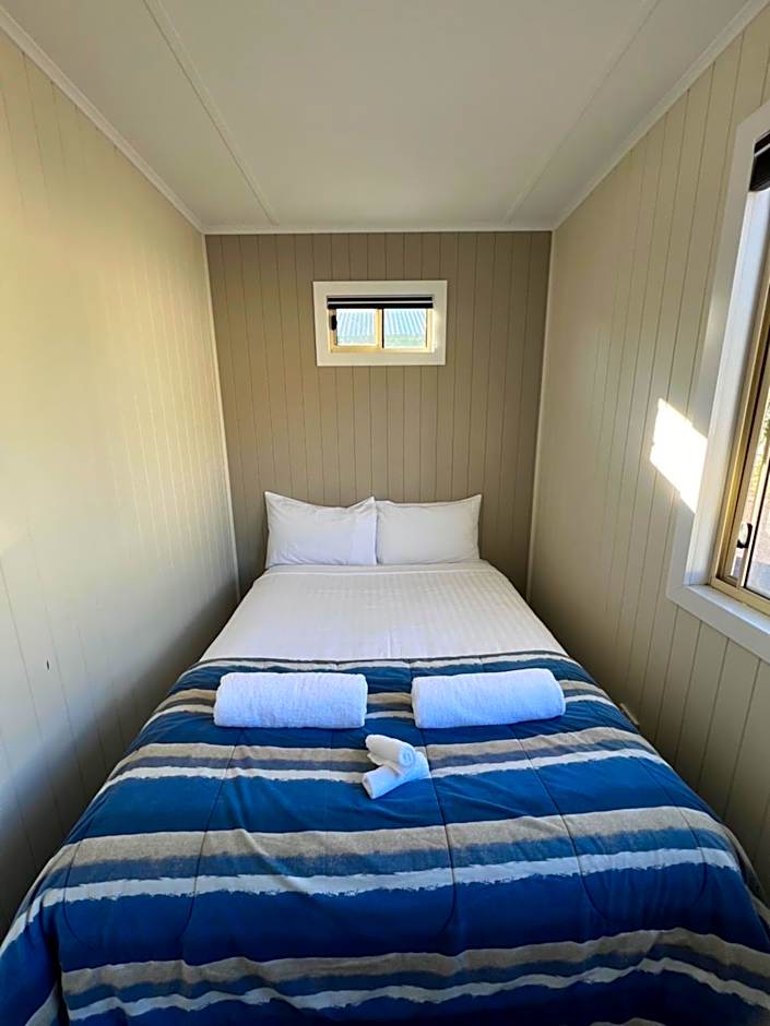 Strahan Beach Tourist Park