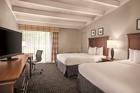 2 Queen Beds, Nonsmoking