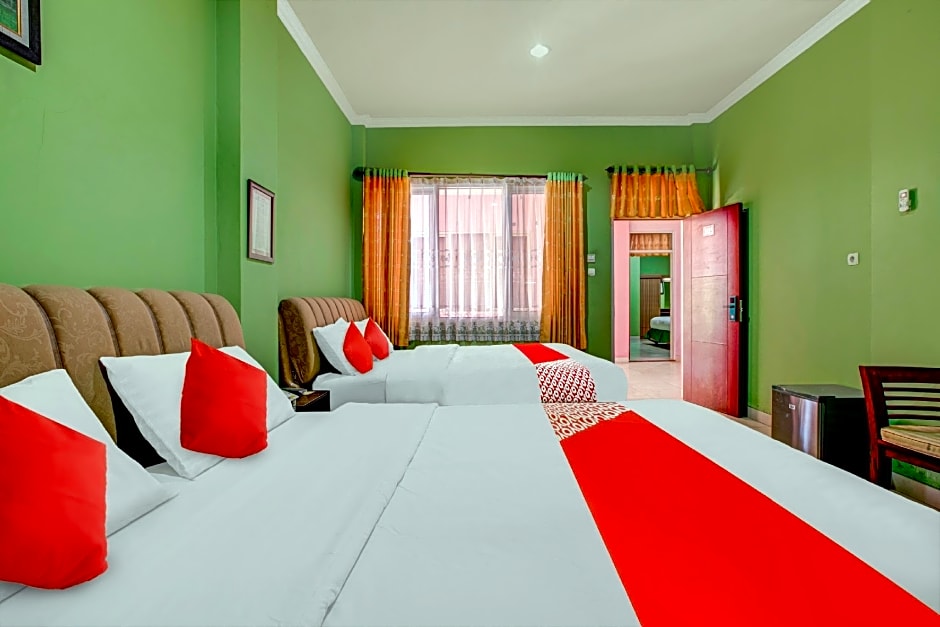CAPITAL O 3933 Hotel Grand Anugrah