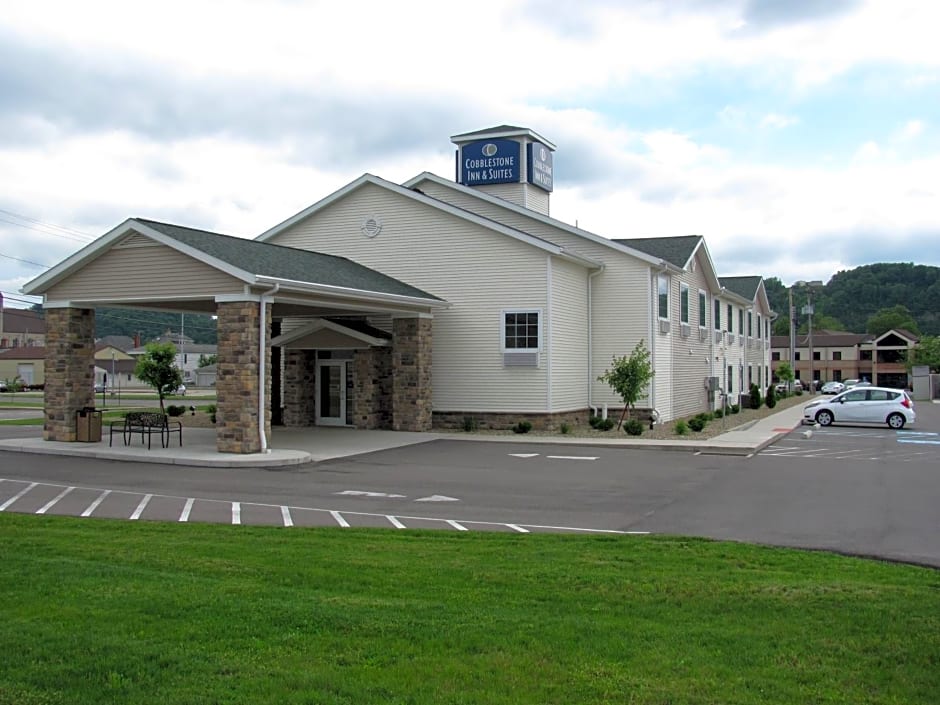 Cobblestone Inn & Suites - Ambridge