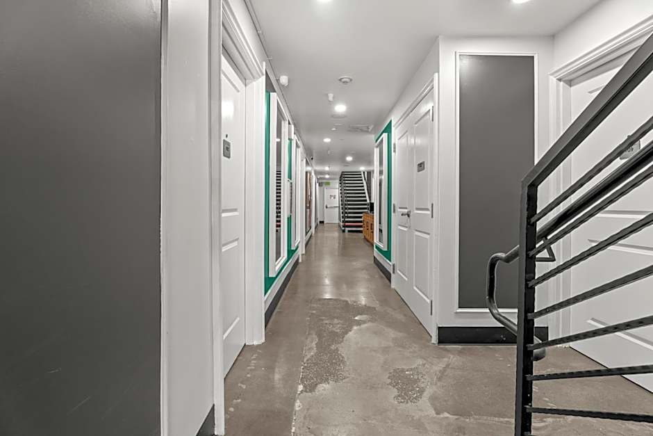 Hollywood Le Bon Hotel