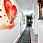 City London Hotel