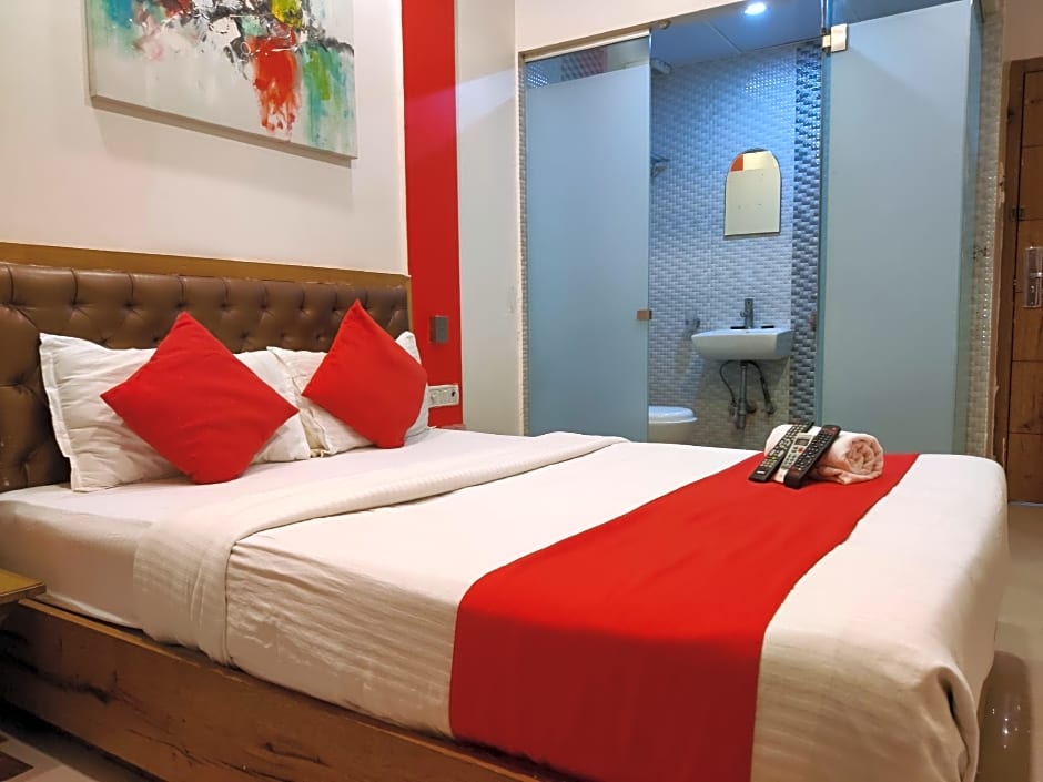 Hotel Grandeur-Near Mumbai International Airport