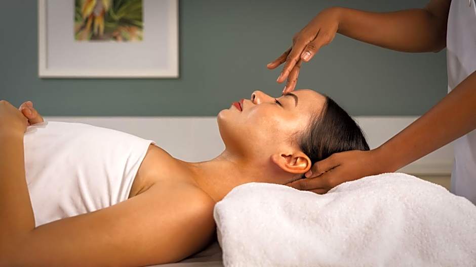 Grand Pacific Hotel By IHG