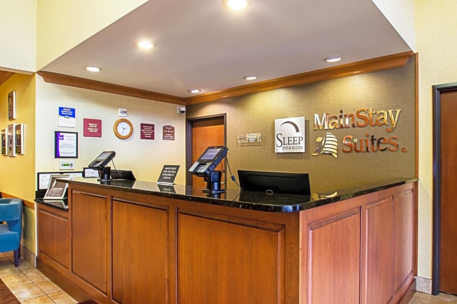 MainStay Suites Extended Stay Hotel Madison East