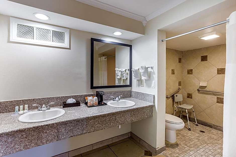 Quality Inn Escondido San Diego North County