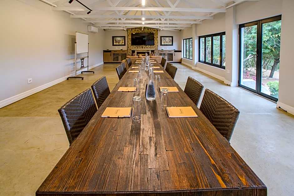 Valley Lodge - Babanango Game Reserve