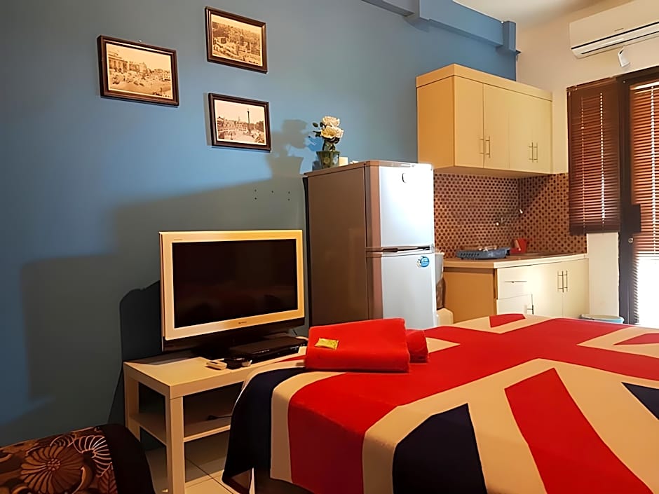 The London Living Apartment at Kebagusan City
