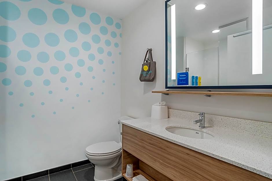 Tru by Hilton Gastonia