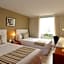 Real Colonia Hotel & Suites