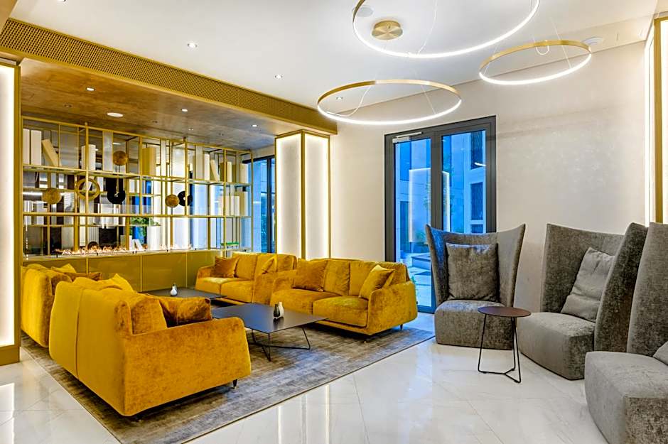 Emerald Hotel by Continental Group