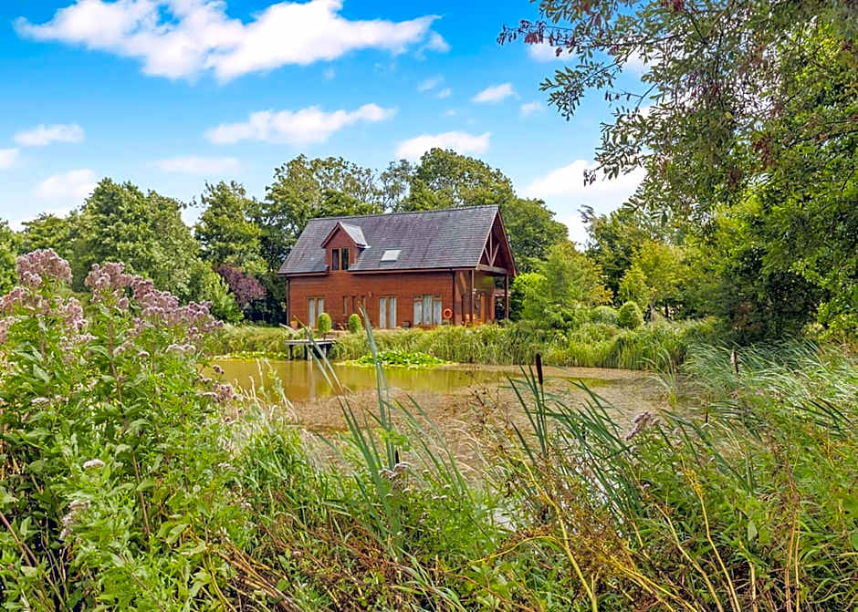 Anglesey Lakeside Lodges